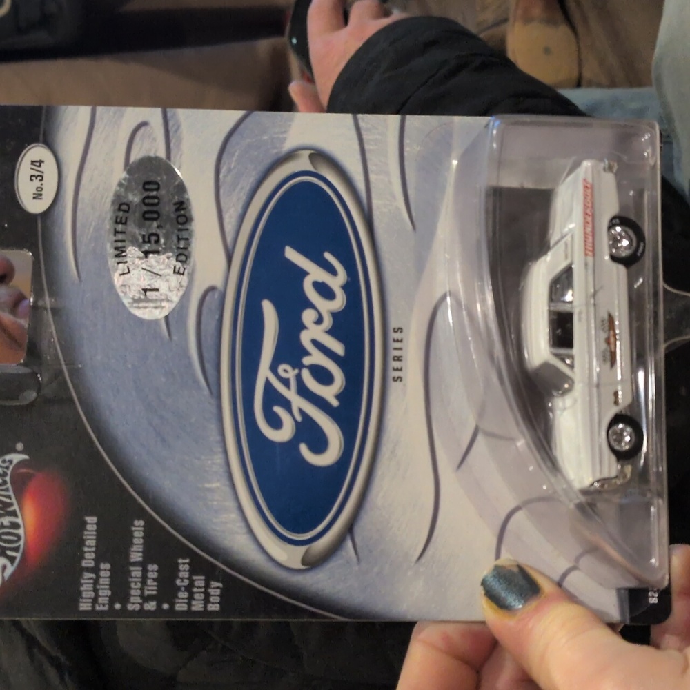 Hot wheels Preferred Series ERROR Thunderbolt In 65 Mustang package